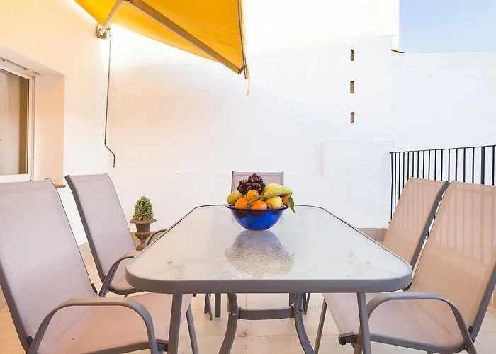 Malvasia Paz En El Corazón De Apartamento Sitges